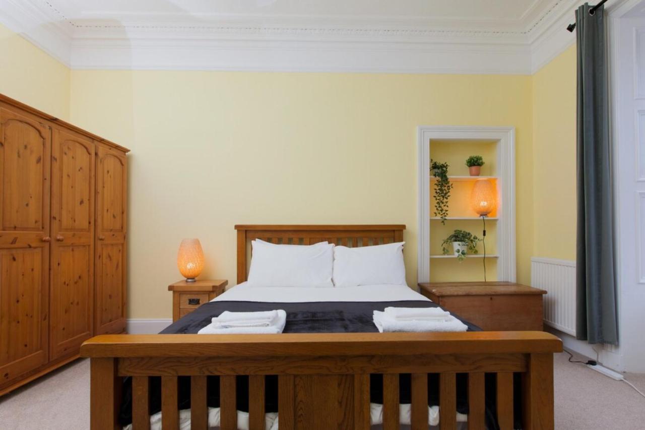 Elegant Traditional Edinburgh City Centre Flat Esterno foto