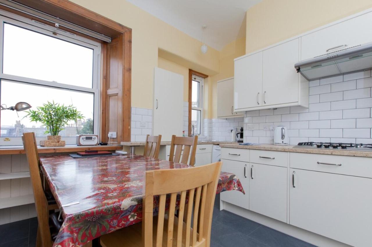 Elegant Traditional Edinburgh City Centre Flat Esterno foto