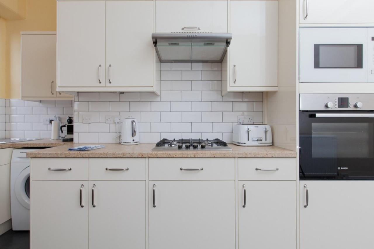 Elegant Traditional Edinburgh City Centre Flat Esterno foto
